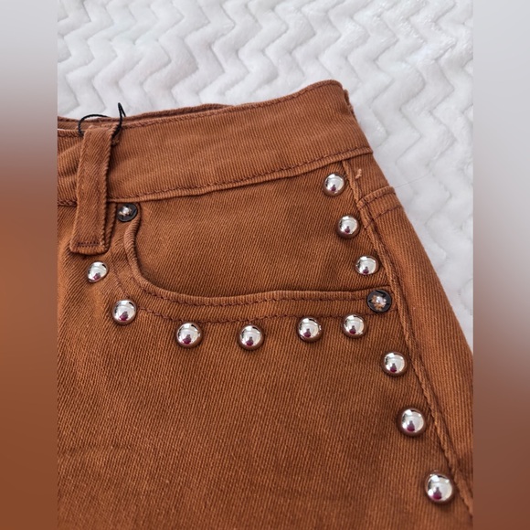VIGOSS Shorts with Studs NWT - Picture 3 of 12